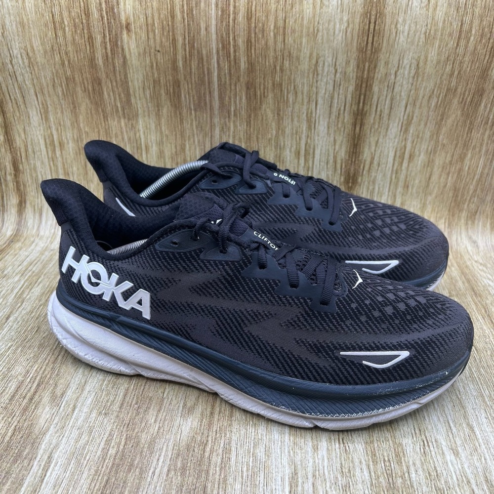 Hoka One One Clifton 9 Men's Size 12 D Black Running Shoes Sneaker 1127895 BWHT